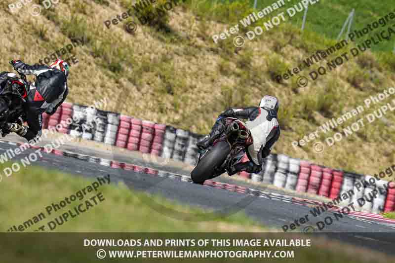 Circuito de Navarra;Spain;event digital images;motorbikes;no limits;peter wileman photography;trackday;trackday digital images